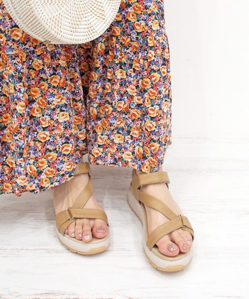 あしながおじさん（アシナガオジサン）の「アシンメトリースポーツサンダル / あしながおじさん（サンダル・レディース・ブラック/ベージュ/アイボリー・LL/S/M/L）」の3枚目の写真