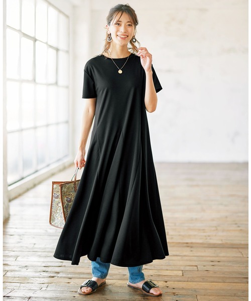 GeeRA（ジーラ）の「バックルデザインフラットサンダル（サンダル・レディース・パイソン/ブラック/ベージュ・LARGE/MEDIUM/SMALL/X-LARGE）」の9枚目の写真