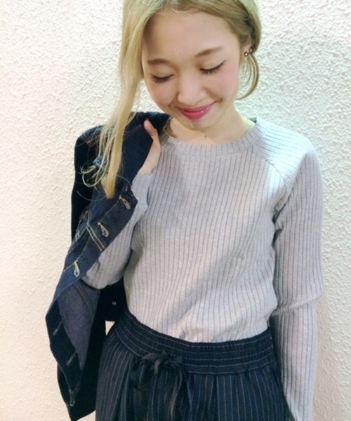 Chico（チコ）の「トタンテレコ長袖P/O（Tシャツ/カットソー・レディース・ホワイト/モスグリーン/ネイビー/グレー・FREE）」の3枚目の写真