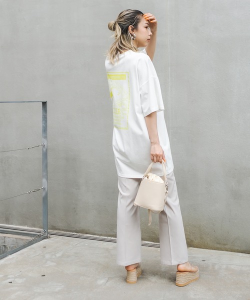 RASVOA(ラスボア)の「【WEB限定】センタープレスフレアスラックス(その他パンツ・レディース・ブラック/グリーン系その他/グレイッシュベージュ・FREE)」の7枚目の写真