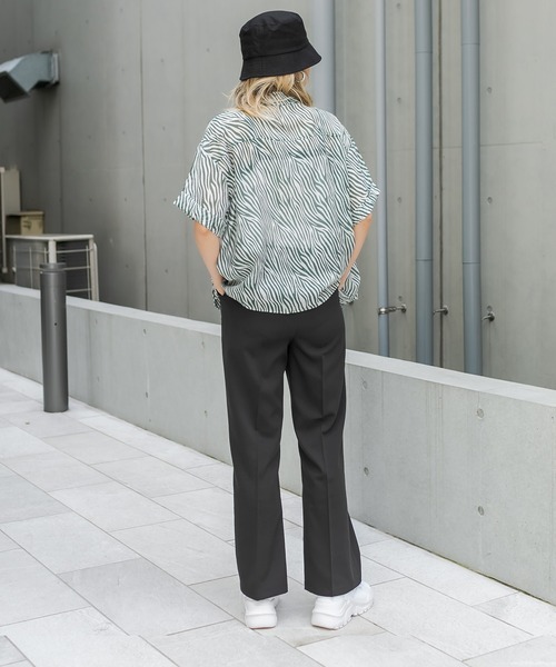 RASVOA(ラスボア)の「【WEB限定】センタープレスフレアスラックス(その他パンツ・レディース・ブラック/グリーン系その他/グレイッシュベージュ・FREE)」の12枚目の写真