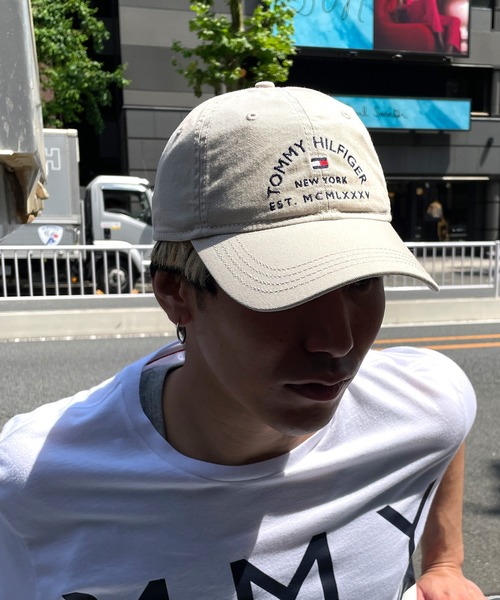TOMMY HILFIGER（トミーヒルフィガー）の「【TOMMY HILFIGER】トミーヒルフィガー 「LOGO BASEBALL CAP」 ロゴベースボールキャップ（キャップ・メンズ・ブラック/カーキ・FREE）」の5枚目の写真