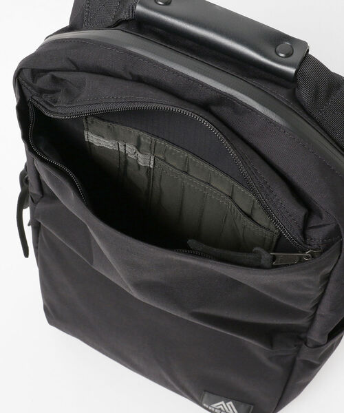 GREGORY(グレゴリー)の「GREGORY / Covert Mission Slim V3(バックパック/リュック・メンズ・ブラック・FREE)」の10枚目の写真