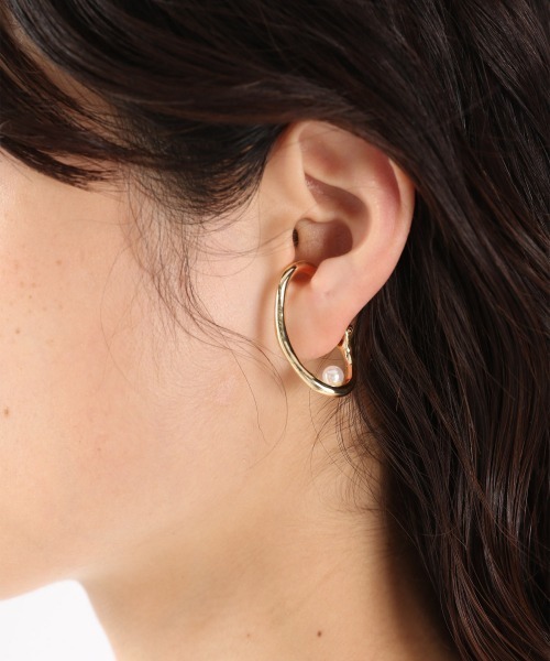 LOWRYS FARM(ローリーズファーム)の「フックイヤリング 946191(イヤリング・レディース・シルバー/ゴールド/ゴールド系その他・FREE)」の3枚目の写真