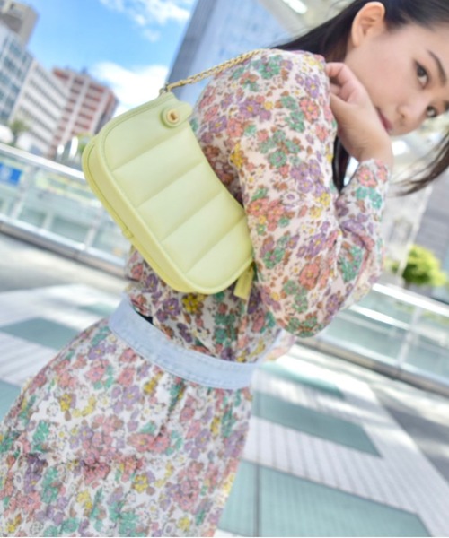 COACH（コーチ）の「スウィンガー 20 ウィズ キルティング（ハンドバッグ・レディース・グリーン系その他・ﾌﾘ-）」の11枚目の写真