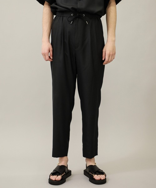 BESPOKE TOKYO(ビスポークトウキョウ)の「【BESPOKE TOKYO】DRY SYSTEM 2PLEATS EASY PANTS(スラックス・メンズ・ストライプ/ブラック/ベージュ/グリーン・1/2/3)」の5枚目の写真