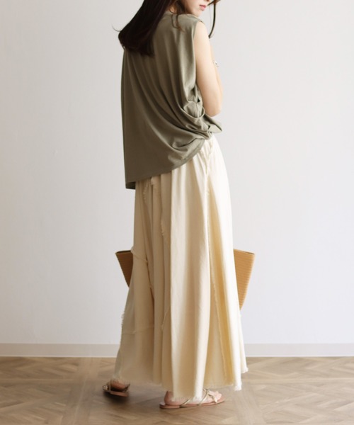 Lant Kalte（ラントカルテ）の「【Lant Kalte】アシメデザインカットソー（Tシャツ/カットソー・レディース・ホワイト/チャコールグレー/カーキ・MEDIUM）」の19枚目の写真