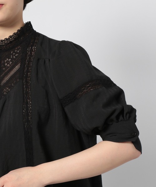 PAGEBOY（ページボーイ）の「キリカエレースボリュームブラウス（シャツ/ブラウス・レディース・オフホワイト/ブラック/オリーブ・FREE）」の21枚目の写真