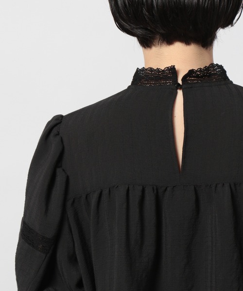 PAGEBOY（ページボーイ）の「キリカエレースボリュームブラウス（シャツ/ブラウス・レディース・オフホワイト/ブラック/オリーブ・FREE）」の8枚目の写真