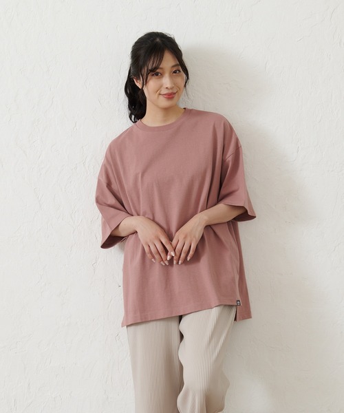 OUTDOOR PRODUCTS APPAREL(アウトドアプロダクツアパレル)の「USAコットン バックエンボスロゴBIGシルエットTシャツ(Tシャツ/カットソー・レディース・ホワイト/ブラック/ブルー系その他/ピンク系その他・FREE)」の4枚目の写真