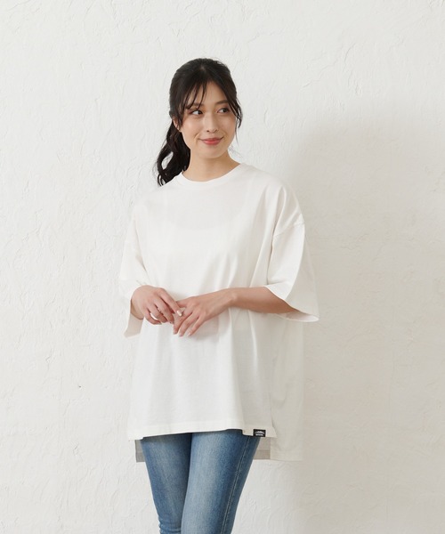 OUTDOOR PRODUCTS APPAREL(アウトドアプロダクツアパレル)の「USAコットン バックエンボスロゴBIGシルエットTシャツ(Tシャツ/カットソー・レディース・ホワイト/ブラック/ブルー系その他/ピンク系その他・FREE)」の1枚目の写真