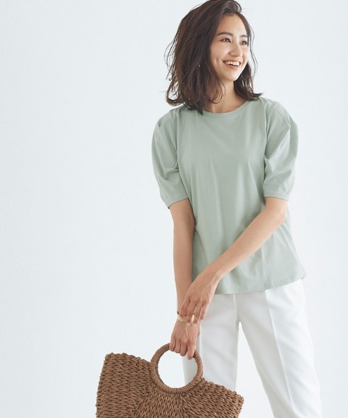 Pierrot(ピエロ)の「コットンパフスリーブTシャツ 綿100%(Tシャツ/カットソー・レディース・グレイッシュベージュ/オフホワイト/ブラック/ミント・M/L)」の4枚目の写真