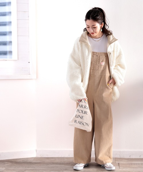 classicalelf(クラシカルエルフ)の「ゆるもこボアに癒され。ビッグシルエットボアブルゾン(ブルゾン・レディース・アイボリー/ブラック/ベージュ/モカ・X-LARGE/MEDIUM/LARGE/SMALL)」の5枚目の写真