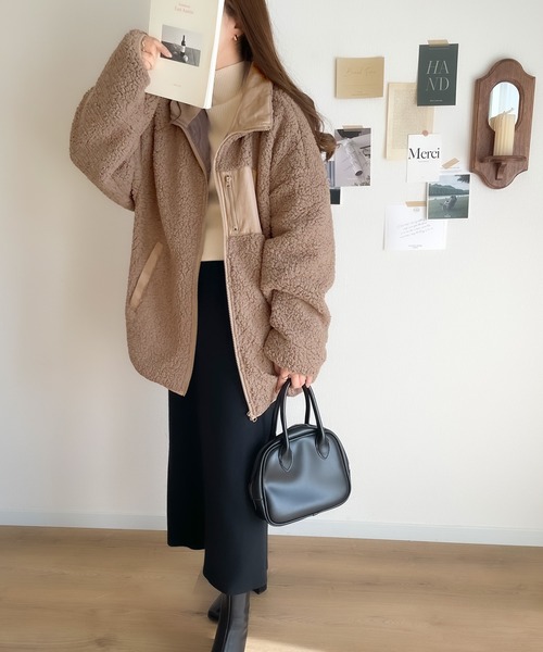 classicalelf(クラシカルエルフ)の「ゆるもこボアに癒され。ビッグシルエットボアブルゾン(ブルゾン・レディース・アイボリー/ブラック/ベージュ/モカ・X-LARGE/MEDIUM/LARGE/SMALL)」の11枚目の写真