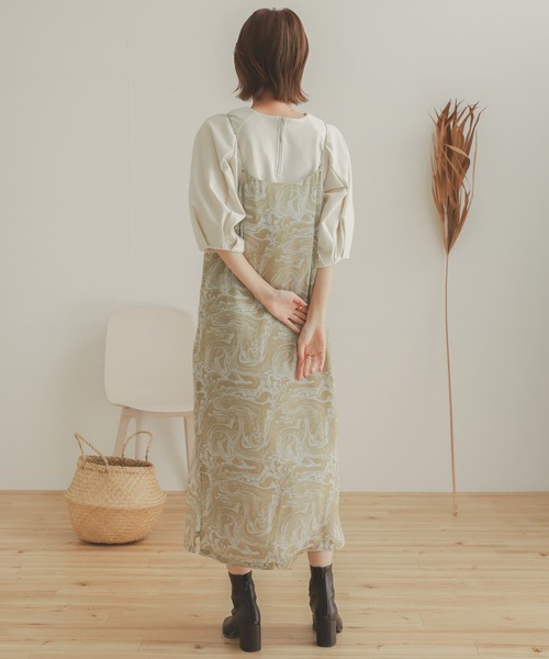 SENSE OF PLACE by URBAN RESEARCH(センスオブプレイスバイアーバンリサーチ)の「マーブルキャミワンピース(ワンピース・レディース・ホワイト系その他/ベージュ系その他・ONE)」の21枚目の写真