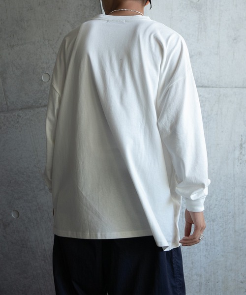 kutir（クティール）の「ワニ・カレッジロゴロンT（Tシャツ/カットソー・メンズ・チャコールグレー/ブラック/オフホワイト/グリーン・MEDIUM/LARGE）」の15枚目の写真