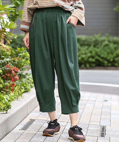 チチカカ（チチカカ）の「エッグタックパンツ（その他パンツ・レディース・ブラック/カーキ/グリーン・FREE）」の3枚目の写真