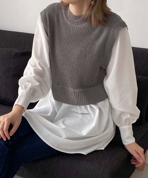 HER CLOSET(ハークローゼット)の「【TwentyThree】ニットベストドッキングシャツ(ベスト・レディース・ブラック/グレー/ダークベージュ/ブルーパープル・FREE)」の3枚目の写真