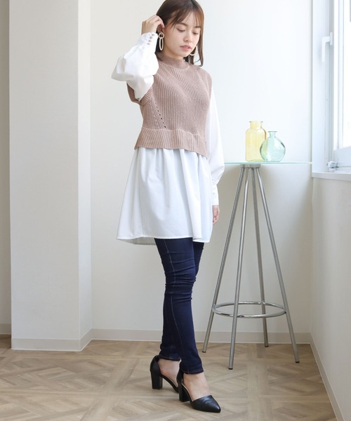HER CLOSET(ハークローゼット)の「【TwentyThree】ニットベストドッキングシャツ(ベスト・レディース・ブラック/グレー/ダークベージュ/ブルーパープル・FREE)」の13枚目の写真