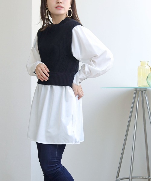 HER CLOSET(ハークローゼット)の「【TwentyThree】ニットベストドッキングシャツ(ベスト・レディース・ブラック/グレー/ダークベージュ/ブルーパープル・FREE)」の19枚目の写真