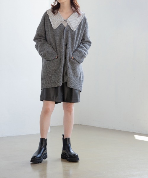 yuw（ユウ）の「UNSEX BIG V CARDIGAN　217974（カーディガン/ボレロ・レディース・ブラック/グレー/グリーン/レッド/ダークブラウン・FREE）」の15枚目の写真