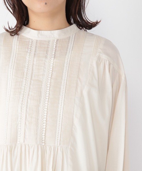 studio CLIP（スタディオクリップ）の「[10/6instaLIVE着用]【キナリノ掲載商品】ダブルフロント柔らかピンタックブラウス（シャツ/ブラウス・レディース・アイボリー/グレー/ブラック・FREE）」の14枚目の写真