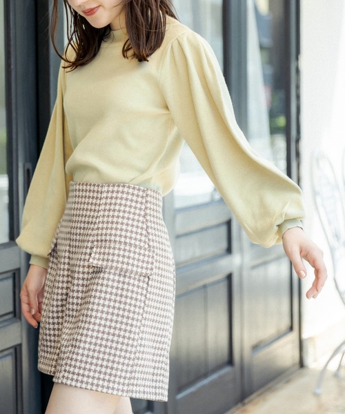 OLIVE des OLIVE（オリーブデオリーブ）の「レディライクハイネックニット（ニット/セーター・レディース・サックスブルー/ミント/ブラック/オフホワイト/ブラウン・FREE）」の4枚目の写真