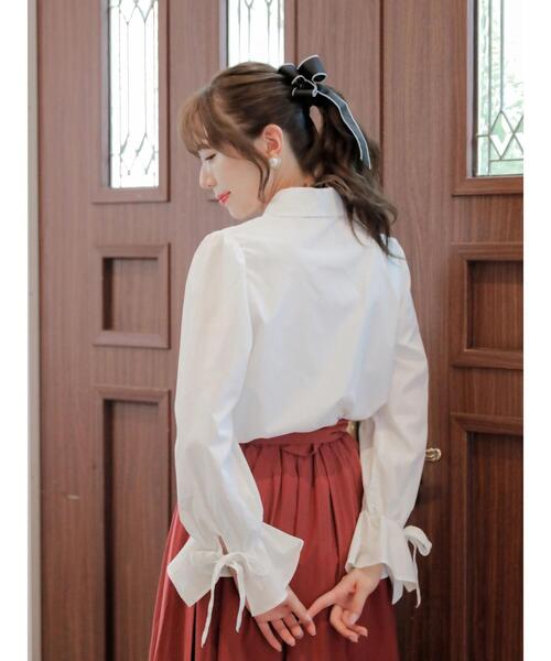 Areeam（アリーム）の「静かな魅力のモノクロブラウス（シャツ/ブラウス・レディース・ブラック/オフホワイト・FREE）」の22枚目の写真