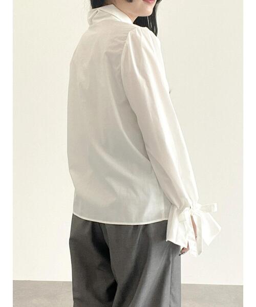 Areeam（アリーム）の「静かな魅力のモノクロブラウス（シャツ/ブラウス・レディース・ブラック/オフホワイト・FREE）」の17枚目の写真