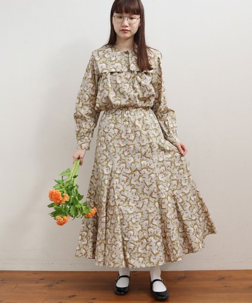 fig Ｌondon（フィグロンドン）の「ROSE　BL（シャツ/ブラウス・レディース・ダークブラウン/グリーン・FREE）」の20枚目の写真