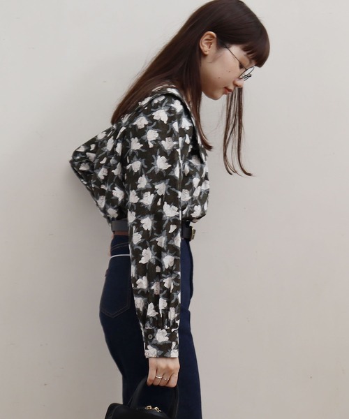 fig Ｌondon（フィグロンドン）の「ROSE　BL（シャツ/ブラウス・レディース・ダークブラウン/グリーン・FREE）」の18枚目の写真