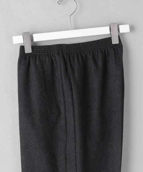 CELLAR DOOR(セラドール)の「<CELLAR DOOR(セラードアー)> サキソニー サイドストライプ パンツ(その他パンツ・メンズ・グレー・44/46/48/50)」の12枚目の写真