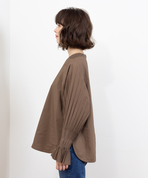 Rouge vif（ルージュヴィフ）の「プリーツブラウス（シャツ/ブラウス・レディース・ホワイト/ブラウン/ブラック/ホワイト系/ブラック系1・フリー）」の13枚目の写真