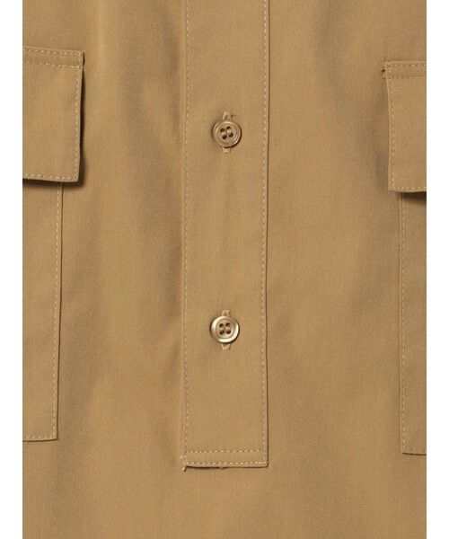 COTORICA（コトリカ）の「ポプリンバンドカラープルオーバーシャツ（シャツ/ブラウス・メンズ・カーキ/ベージュ・LARGE/MEDIUM）」の18枚目の写真