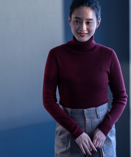 THE SHOP TK (ザ ショップ ティーケー )の「◆タートルニットプルオーバー(ニット/セーター・レディース・ブラック/オフホワイト/オレンジ系・12/13/14)」の1枚目の写真