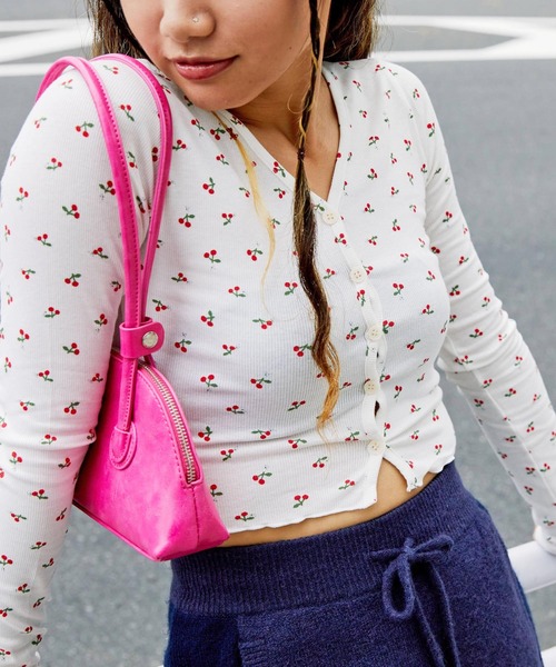 atmos pink（アトモスピンク）の「atmos pink チェリー柄 カーディガン（カーディガン/ボレロ・レディース・ブルー/ピンク/ホワイト・FREE）」の4枚目の写真