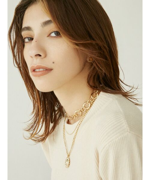 EVRIS（エヴリス）の「オーバーラップサニーモチーフネックレス（ネックレス・レディース・ゴールド/シルバー・FREE）」の5枚目の写真