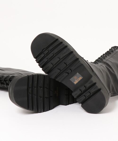 VENCEEXCHANGE（ヴァンスエクスチェンジ）の「タンクソールレースアップロングブーツ（ブーツ・レディース・ホワイト/ブラック・M/L）」の4枚目の写真