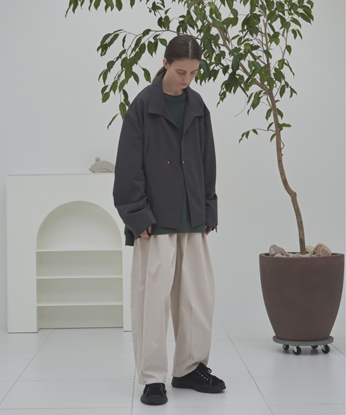 shiki tokyo(シキトウキョウ)の「Oversized Shirt Cardigan / オーバーサイズシャツカーディガン(カーディガン/ボレロ・メンズ・チャコールグレー/グレイッシュベージュ・SMALL/LARGE/MEDIUM)」の18枚目の写真