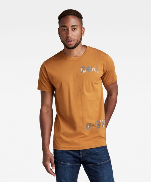 G-STAR(ジースター)の「MULTIPLE 7411 T-SHIRT/ロゴT(Tシャツ/カットソー・メンズ・グレー系その他/ダークオリーブ/ブラウン系その他・SMALL/X-SMALL/MEDIUM/LARGE/X-LARGE)」の1枚目の写真
