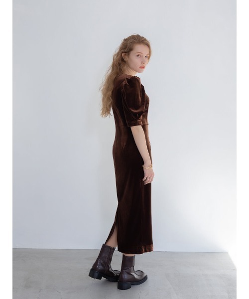 Aylaのvelvet half sleeve dress（ブラック） Ayla（アイラ）の「velvet half sleeve dress（ドレス）」 - WEAR