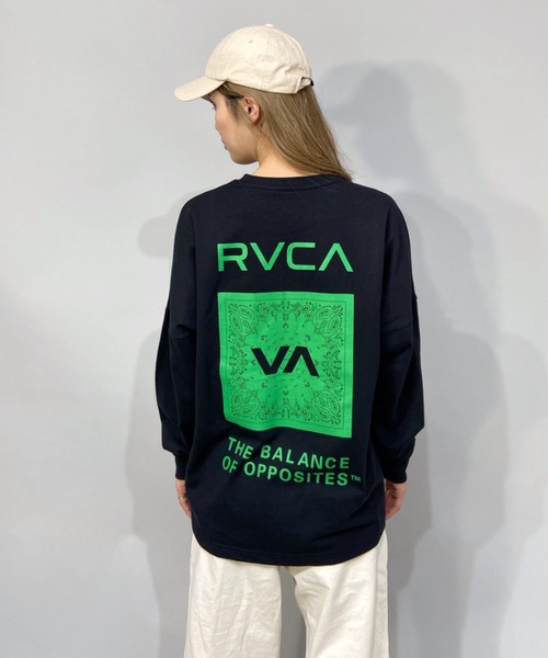 RVCA(ルーカ)の「RVCA/ルーカ ビッグシルエット バンダナ柄ロゴロンT/ロングスリーブTEE BC043-057(Tシャツ/カットソー・レディース・ブラック/グリーン/ホワイト・M/S/XS)」の4枚目の写真