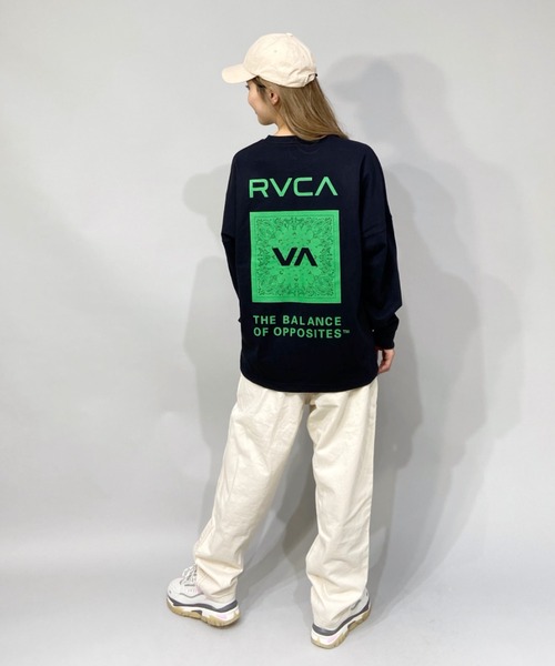 RVCA(ルーカ)の「RVCA/ルーカ ビッグシルエット バンダナ柄ロゴロンT/ロングスリーブTEE BC043-057(Tシャツ/カットソー・レディース・ブラック/グリーン/ホワイト・M/S/XS)」の15枚目の写真