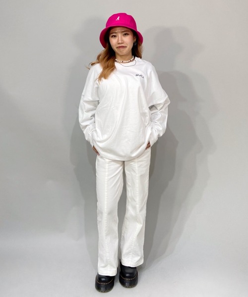 RVCA(ルーカ)の「RVCA/ルーカ ビッグシルエット バンダナ柄ロゴロンT/ロングスリーブTEE BC043-057(Tシャツ/カットソー・レディース・ブラック/グリーン/ホワイト・M/S/XS)」の17枚目の写真