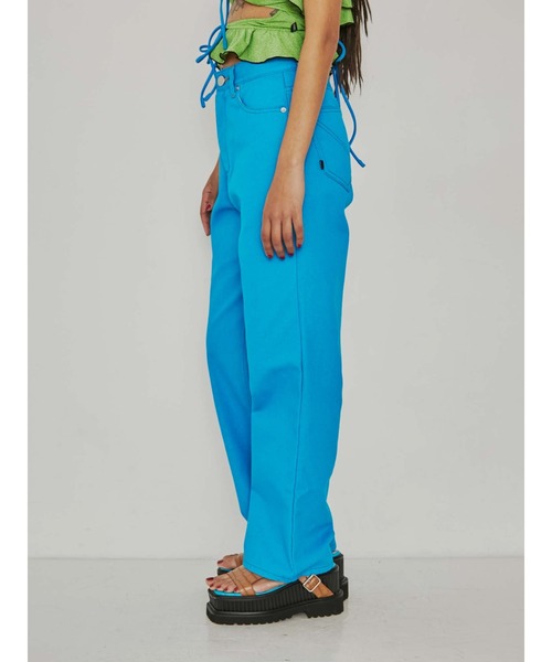 PAMEO POSE（パメオポーズ）の「ZOEY Pants（デニムパンツ・レディース・ブルー/ブラック/ベージュ・SMALL/MEDIUM）」の17枚目の写真