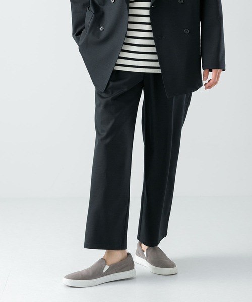 URBAN RESEARCH ROSSO MEN(アーバンリサーチロッソメン)の「ハイブリッドボンディングワイドパンツ『セットアップ対応』(その他パンツ・メンズ・ブラック/ブラウン/ネイビー・MEDIUM/LARGE)」の2枚目の写真