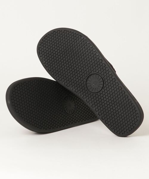 UGG(アグ)の「UGG M SEASIDE SLIDE / アグ シーサイド スライド(サンダル・メンズ・ブラック/ブラウン・30.0cm/25.0cm/26.0cm/27.0cm/28.0cm/29.0cm)」の4枚目の写真