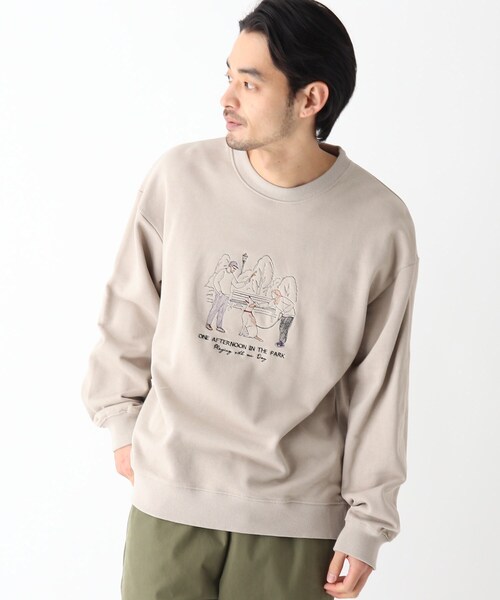 BASECONTROL（ベースコントロール）の「◆Quash　刺繍デザイン 裏毛クルーネックスウェット（スウェット・メンズ・アイボリー/グリーン/ライトブルー/アイボリー系/ベージュ系/ネイビー系・02/03）」の2枚目の写真