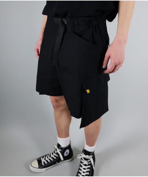 NUMBER (N)INE(ナンバーナイン)の「NUMBER (N)INE / ナンバーナイン RIPSTOP CARGO SHORTS/リップストップ フラシサイドポケット ショートパンツ(カーゴパンツ・メンズ・ブラック/オフホワイト/オリーブ・3/2/4)」の10枚目の写真