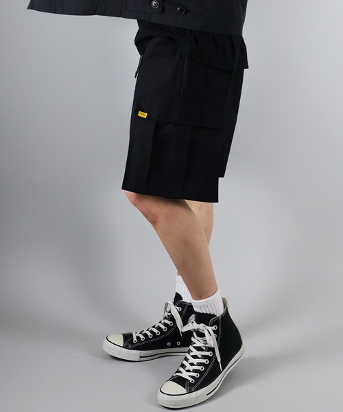 NUMBER (N)INE(ナンバーナイン)の「NUMBER (N)INE / ナンバーナイン RIPSTOP CARGO SHORTS/リップストップ フラシサイドポケット ショートパンツ(カーゴパンツ・メンズ・ブラック/オフホワイト/オリーブ・3/2/4)」の6枚目の写真